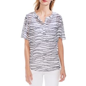 Vince Camuto Henley w/ Rosette Stripes